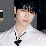 Пэ Сын Мин — Himself - Golden Child