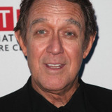 Ларри Пайн — Narrator / Otto Meyer