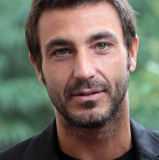 Daniele Liotti — Misha Gordon