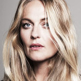 Svandís Dóra Einarsdóttir — Brynja