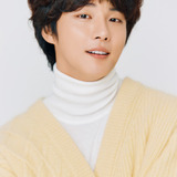 Yoon Shi-yoon — Enrique Geum