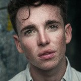 Лори Кинастон — John Millais