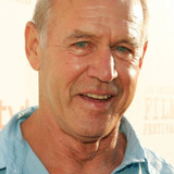 Geoffrey Lewis — Mike Ryerson