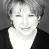 Мэри Кэй Плэйс — Loretta Haggers