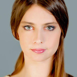 Tuba Ünsal — Nermin Işık