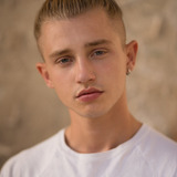 Ryan Dean — Sasha