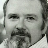Tom Riis Farrell — Mr. Baer