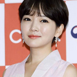 Yoon Song-ah — CEO