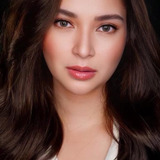 Ryza Cenon — Abril Del Castillo