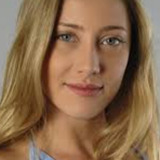 Vanessa Bueno — Diana