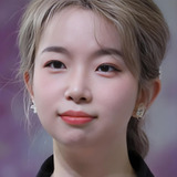 He Wenxiao — 方清雪 (voice)