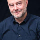 Steve Karier — Karlheinz Moltman