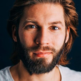 Simon Stenspil — Smed Valter Møller, Ediths mand
