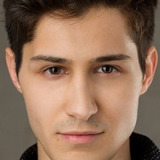 Данила Дедовец