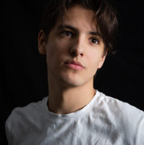 Leo Harju — Cesar