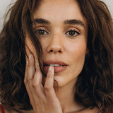Juliane Araújo — Sarita Francis