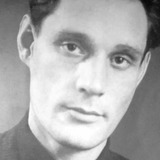 Виктор Шульгин — Павлов-отец