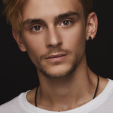 Guillermo Campra — Alonso de Montalvo Hernando