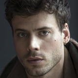 François Arnaud — Scott Hunter