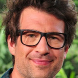 Daniel Hartwich — Self - Host