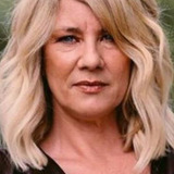 Julie Sergeant — Elvira Coelho
