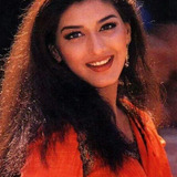 Sonali Bendre — Amina Qureshi