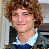 Niels Schneider — Jérôme Attias
