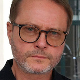 Artur Żmijewski — Father Mateusz Żmigrodzki