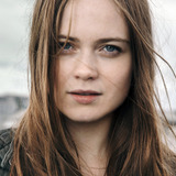 Hera Hilmar — Paulina