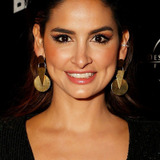 Diana Hoyos — Nancy Restrepo de Lara