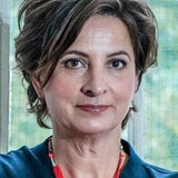 Jacqueline Blom — Agnes