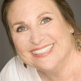 Suzanne Kent — Mrs. Renee
