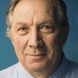 Ричард Хоуп — Professor Tim Dexter