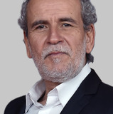 Guillermo Toledo — Ricardo "Ríchard" Sáez