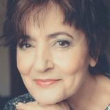 Despina Pajanou — Christina „Tina“ Berger