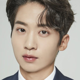 이일준 — Yoo Tae-hoon