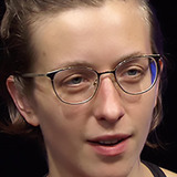 Lara Maria Vouk — Iva Paska