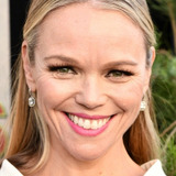 Lauren Bowles — Holly Cleary