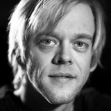 Calle Hellevang Larsen — Self