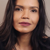 Ana Costa — Antônia "Tininha"