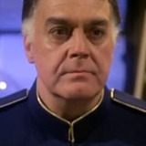 Jay Garner — Admiral Efram Asimov