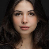 Зейнеп Атылган — Parla Yılmaz