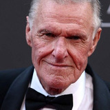 Чарльз Напьер — Hulk (voice)