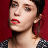 Claudia Melo — Ana