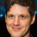 Майкл Эспер — Dr. Kenneth Jordan