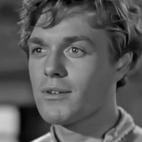 Vitaliy Bezrukov — отец Сергея Есенина