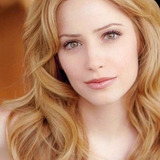 Jaime Ray Newman — Kat Gardener