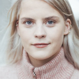 Ульрикке Фальк — Vilde Hellerud Lien