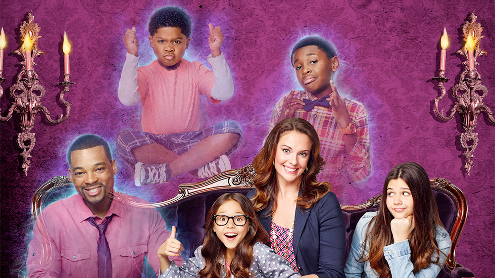 Show The Haunted Hathaways