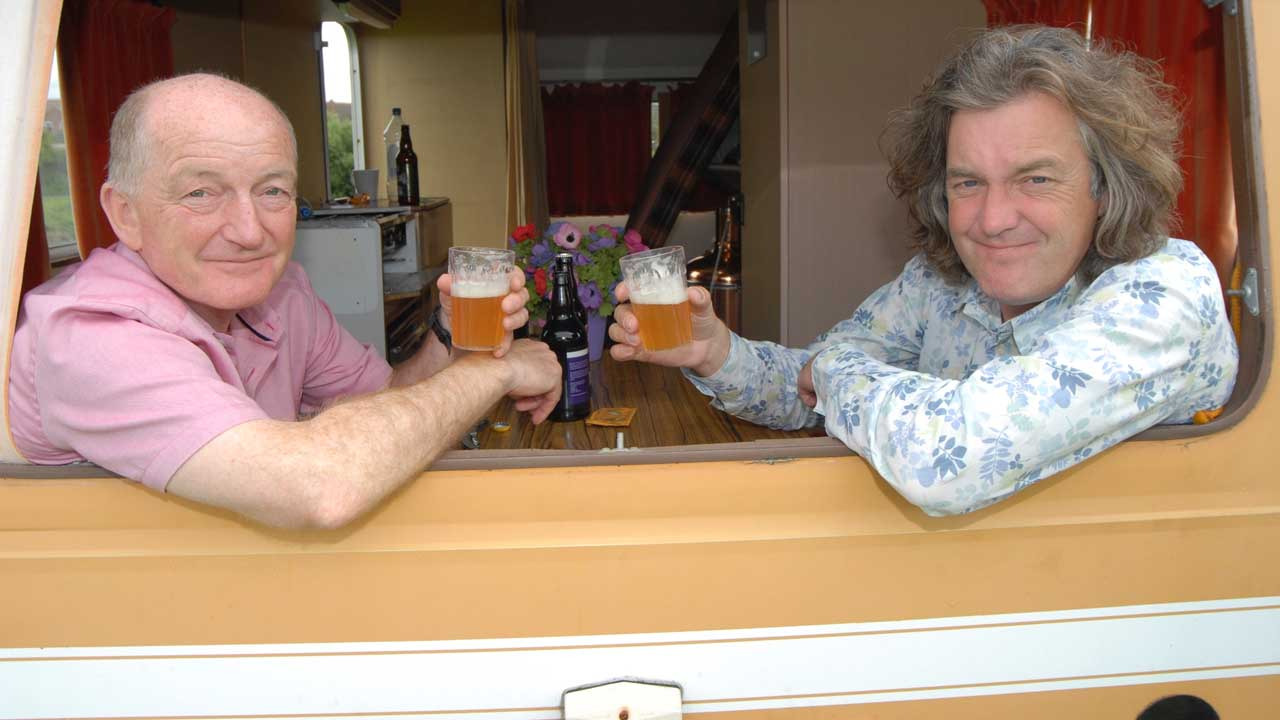 Show Oz And James Drink To Britain